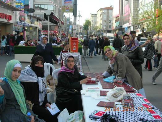 Female Volunteers of IHH Rev Up For Gaza Campaign