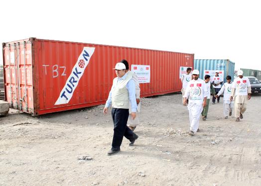 IHH cargo train reaches Pakistan flood region