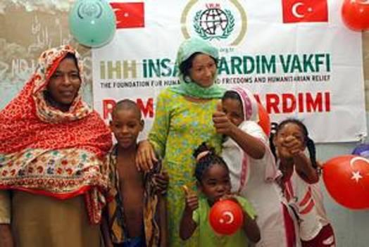 Kübalı kardeşlerimizle iftar ettik
