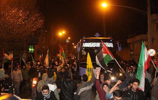 متضامنون مع فلسطين من وراء الحدود