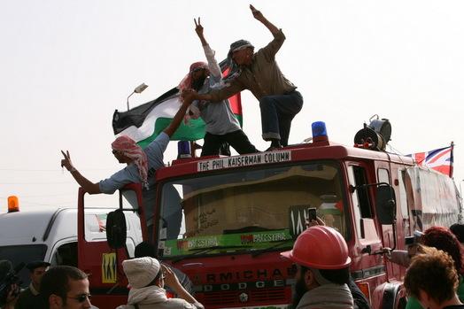 Turkey donates 60 vehicles to Gaza convoy