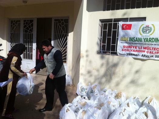 IHH helps Syrians taking refugee in Lebanon