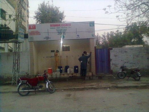 وحدة تنقية مياه إلى باكستان