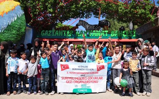 IHH met with Syrian orphans