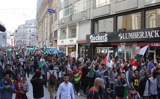 Ümmetin gençleri kardeşlik yürüyüşünde buluştu