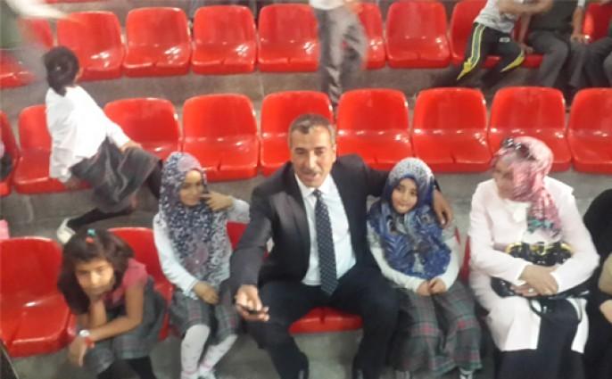 Gaziantep’ten minik ellerden yetim kardeşlerine destek