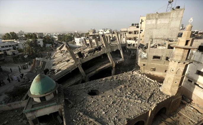 Israel bombs the Islamic University of Gaza