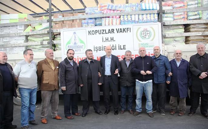 Kopuzlar Vakfı’ndan Suriye’ye 2 tır insani yardım