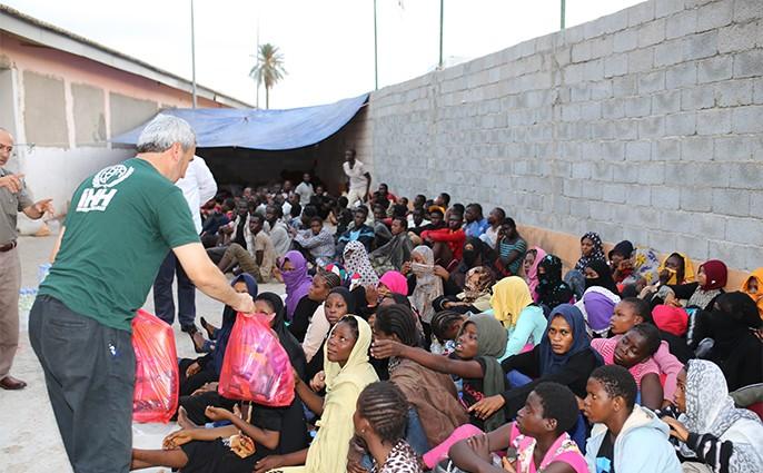Libya'daki göçmen ve sığınmacılara yardım eli