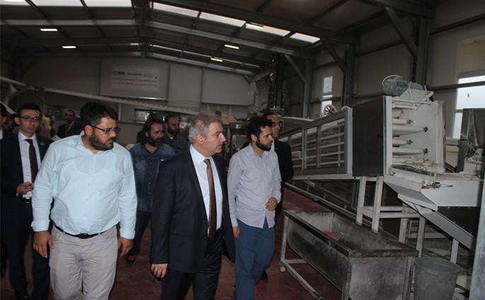 Başbakan Başdanışmanı Yetiş’ten İHH'ya ziyaret