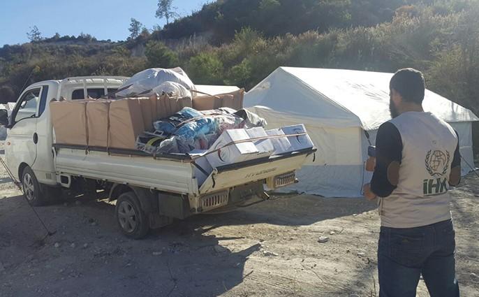 Bayırbucak Türkmenlerine 20 TIR insani yardım