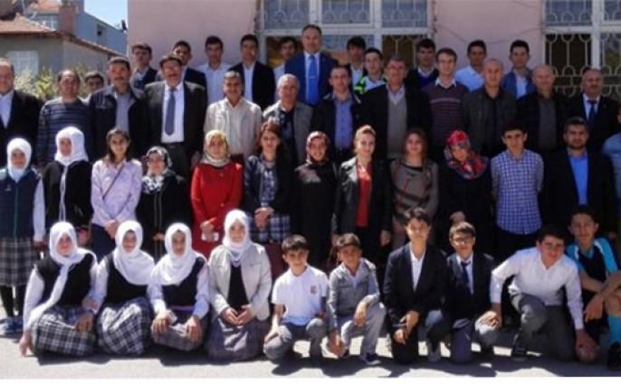 Alaca İmam Hatip Lisesi 15 yetime sahip çıkıyor