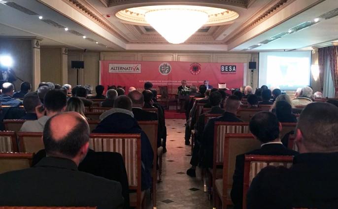 İHH’dan “Türk-Arnavutluk İlişkileri” Sempozyumu