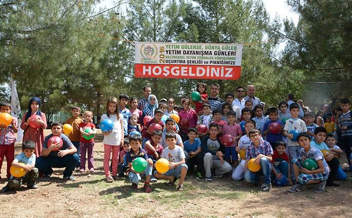 280 yetim ve öksüz şenlikte bir araya geldi
