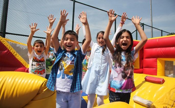 Başakşehir’de yetimler için “Çocuk Şenliği”
