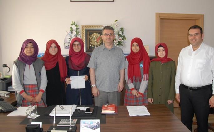 İmam hatiplilerden Gana'ya su kuyusu desteği