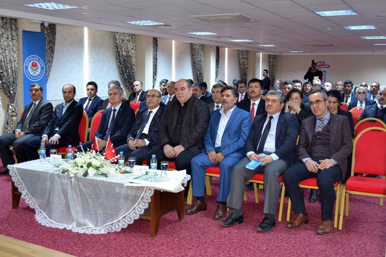 Adana’da her okulun bir yetim kardeşi olsun