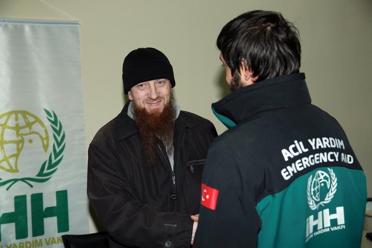 Ukraynalı esirler İHH aracılığı ile kurtarıldı