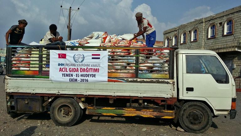 İHH’dan Ortadoğu ve Kuzey Afrika’ya büyük yardım
