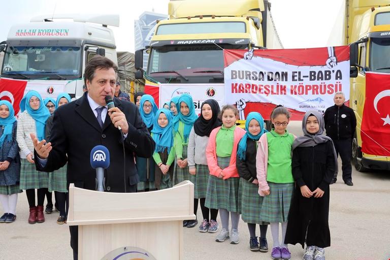 Bursa'dan El Bab'a 9 TIR yardım malzemesi