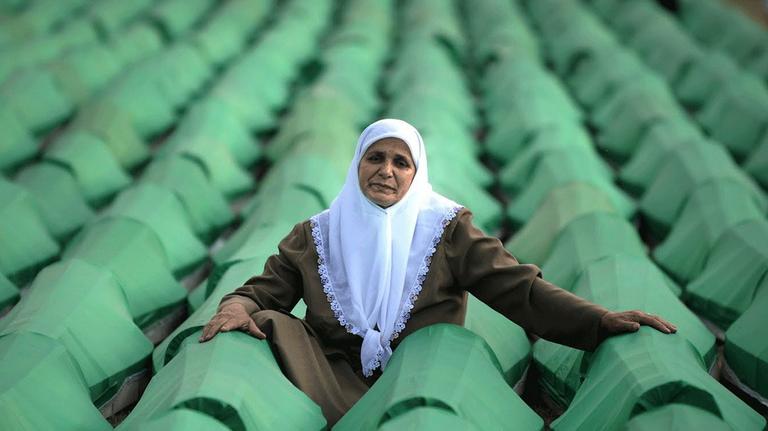 Srebrenitsa için motosikletlerle yola çıkıyoruz