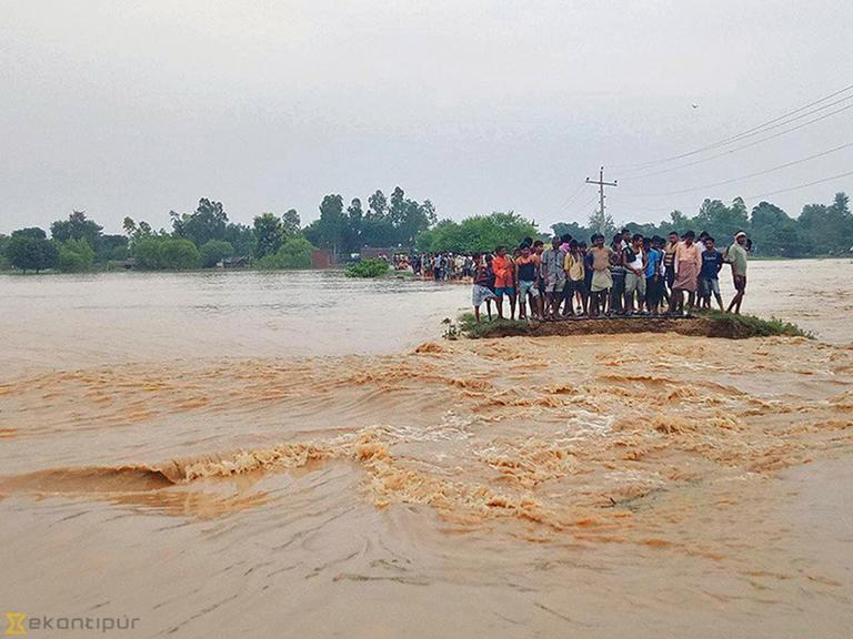 Emergency aid to flood-hit Nepal