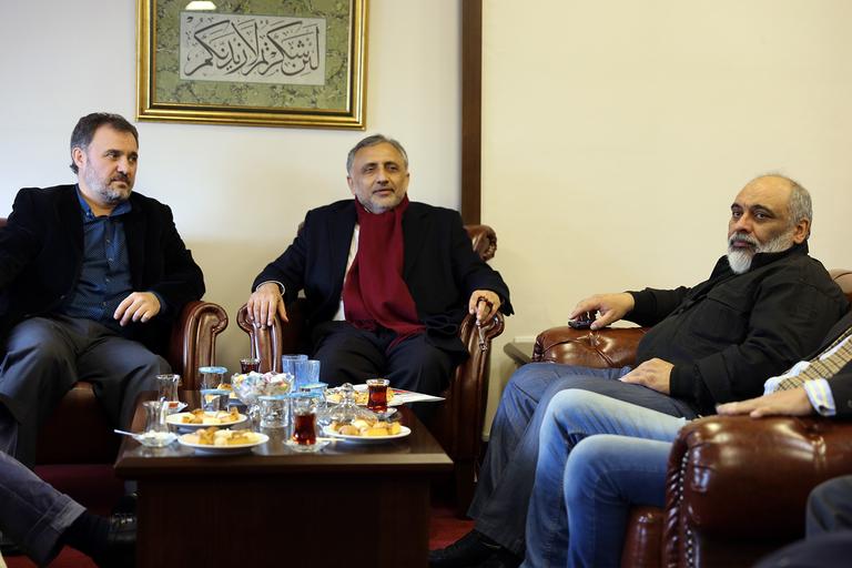 Pakistanlı Bakandan İHH ziyareti