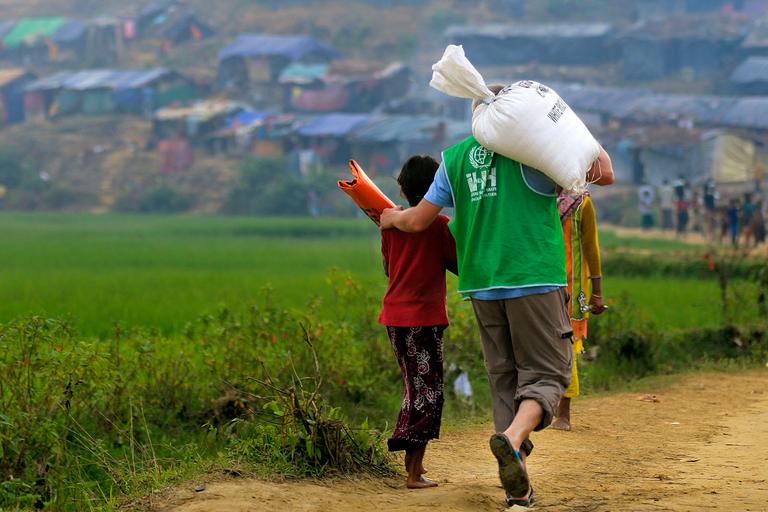 Arakan yardımlarımız aralıksız sürüyor