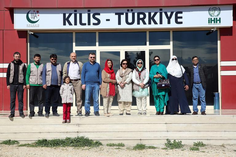 Pakistanlı milletvekillerinden İHH’ya ziyaret