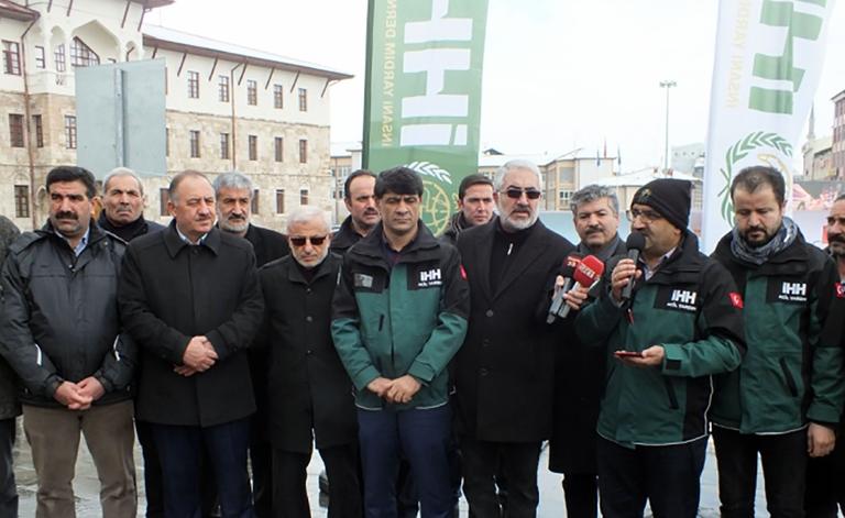 Sivas'tan Suriye'ye yardım