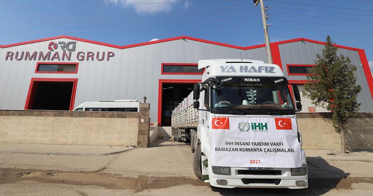 Ramadan Aid Trucks Set Off