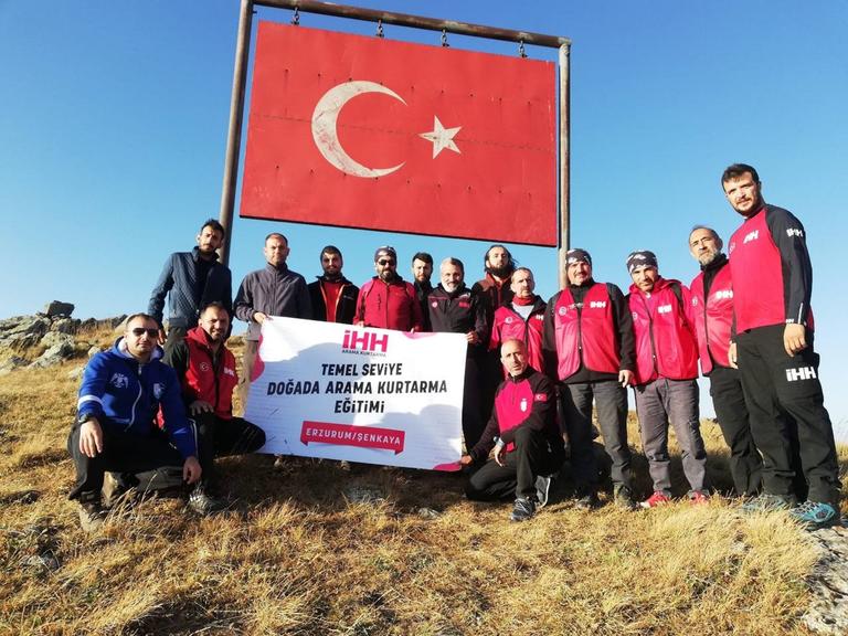 İHH’dan Erzurum’da arama kurtarma eğitimi