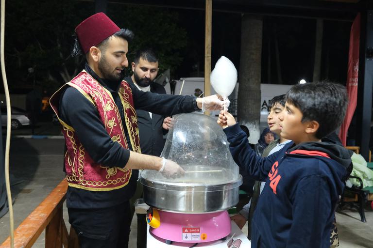 Arife Çiçeği Projesi ile depremzede çocukların yüzleri gülüyor