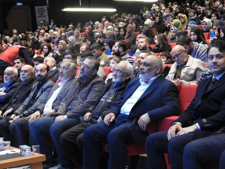 Kayseri'de Filistin gündemli Yetim Dayanışma Gecesi