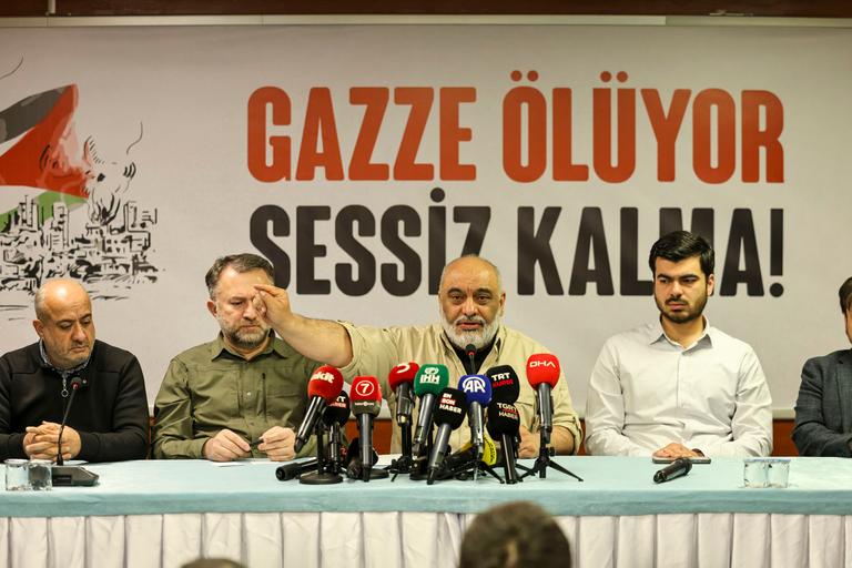 عقدت هيئة الإغاثة الإنسانية (İHH) مؤتمراً صحفياً بشأن الهجمات التي تشنها الاحتلال الإسرائيلي على غزة