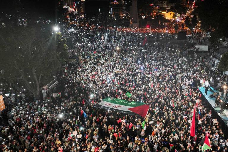 Yüz binler İstanbul’da Gazze için yürüdü
