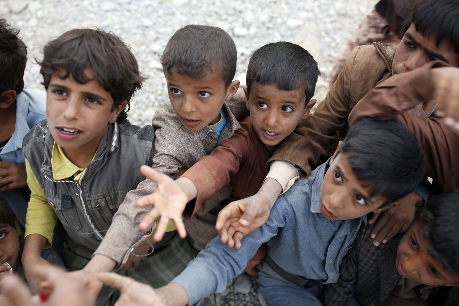 مساعدات إنسانية لمليوني يمني