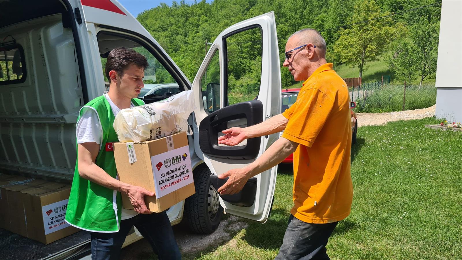 IHH launched an aid campaign after the flood in Bosnia