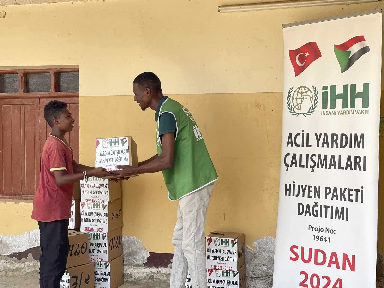 İHH’dan Sudan’ın 3 farklı şehrinde binlerce kişiye destek