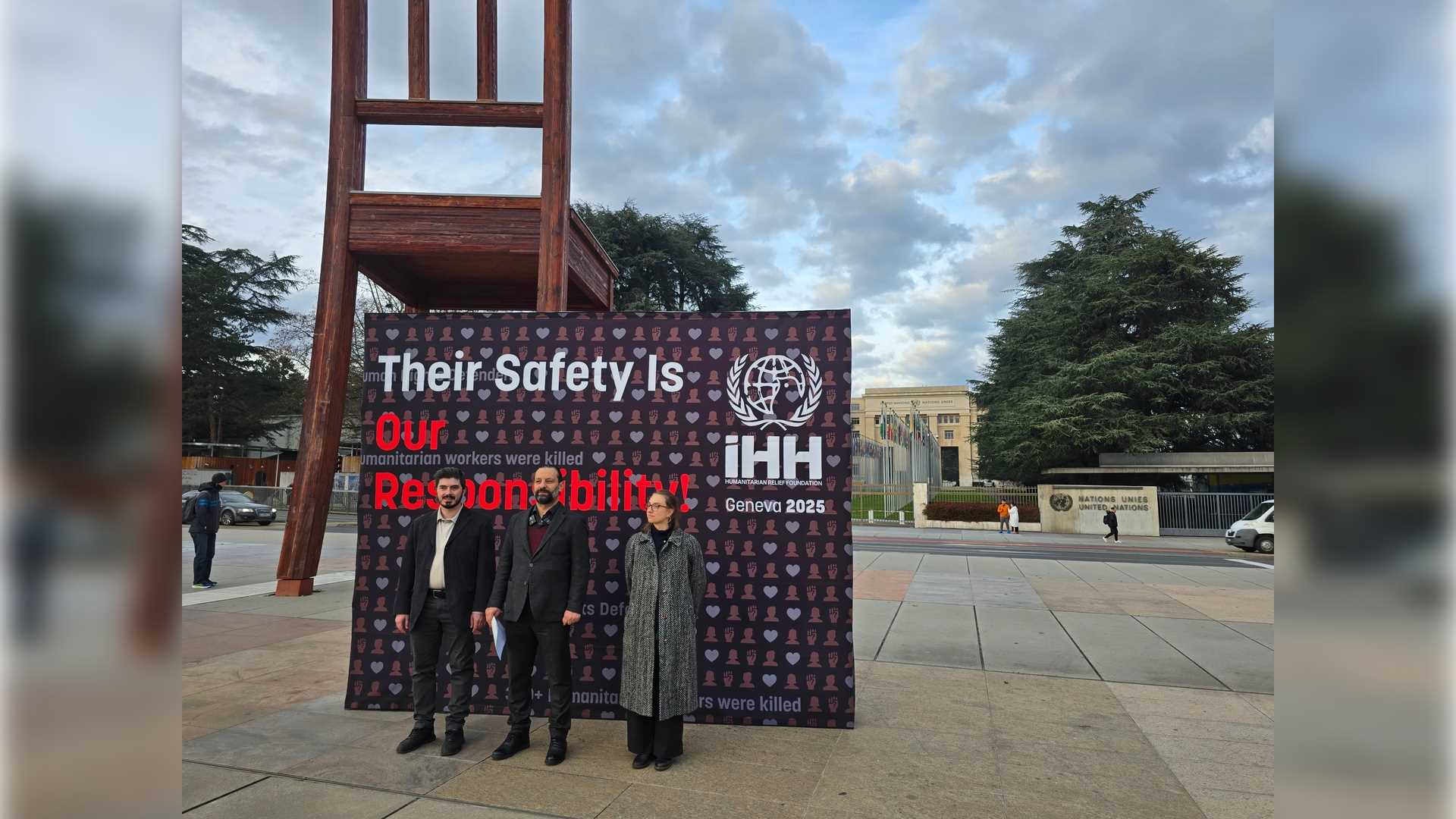 İHH’dan Cenevre’de ki Birleşmiş Milletler Genel Merkez Binası önünde basın açıklaması