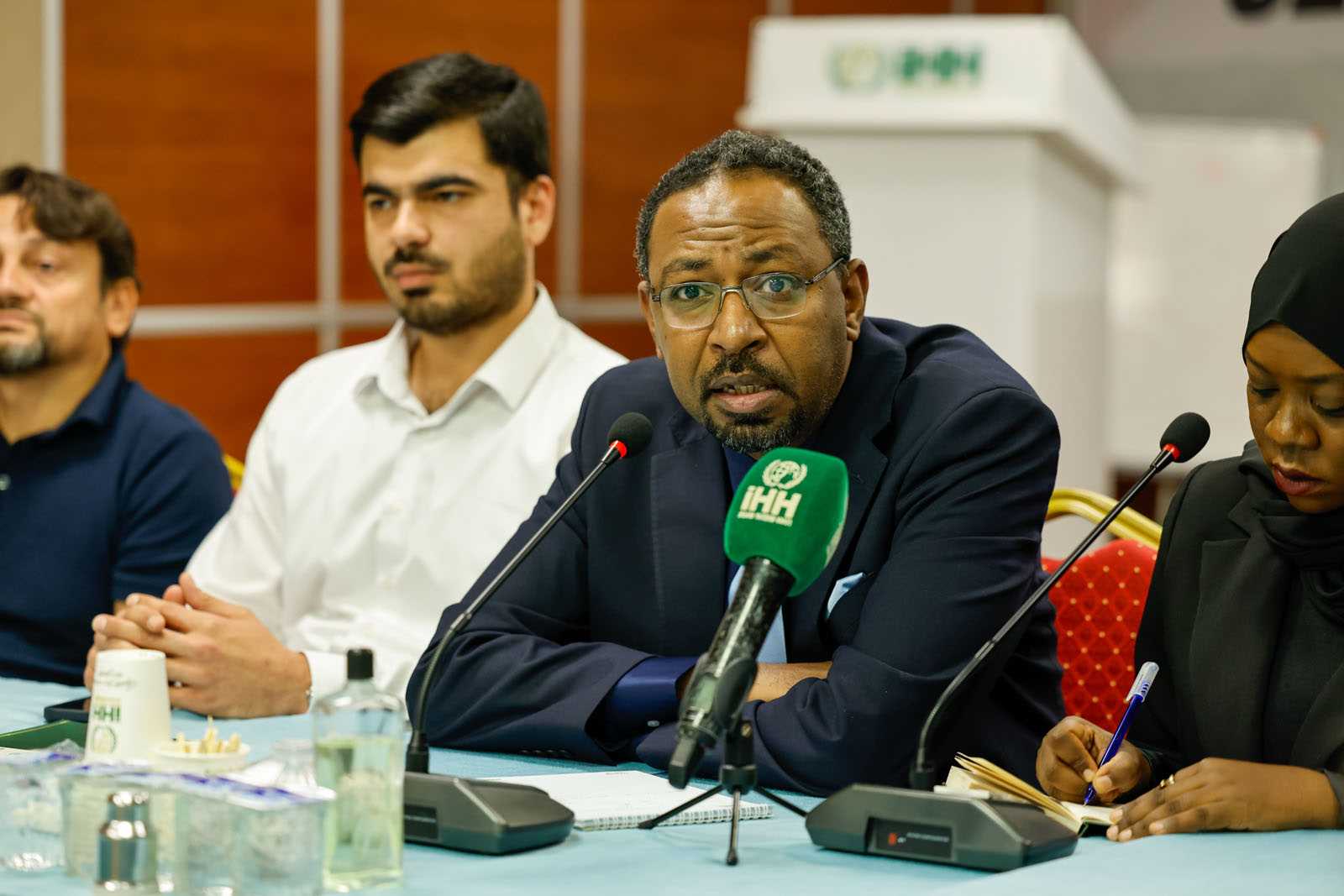 amgad-fareid-eltayeb-idris.jpg