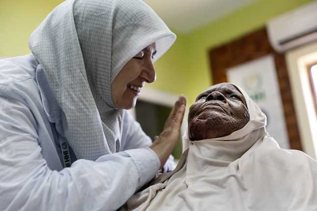 sad-sayfasi-fotoğraf-عملية-ساد=ماء بيضاء